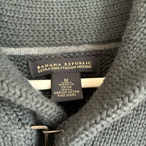 Banana Republic Men’s 100% merino wool pullover cuffed sweater size medium EUC! - Picture 5 of 7